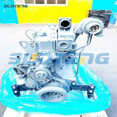 BF4M1012 엔진 부품 조립